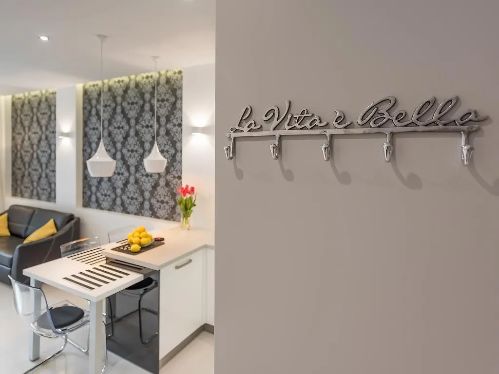 Athome Apartment Krakow Poland